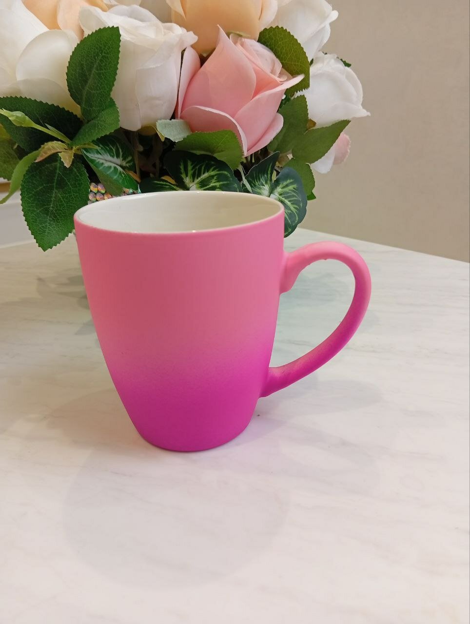 Кружка, для подарка, для офиса, для кухни, кофе и чая, яркий розовий, 250мл