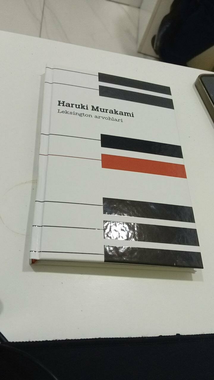 Haruki murakamining Leksingtong arvohlari kitobi 2025 192 sahifa hikoyalar — фото 1