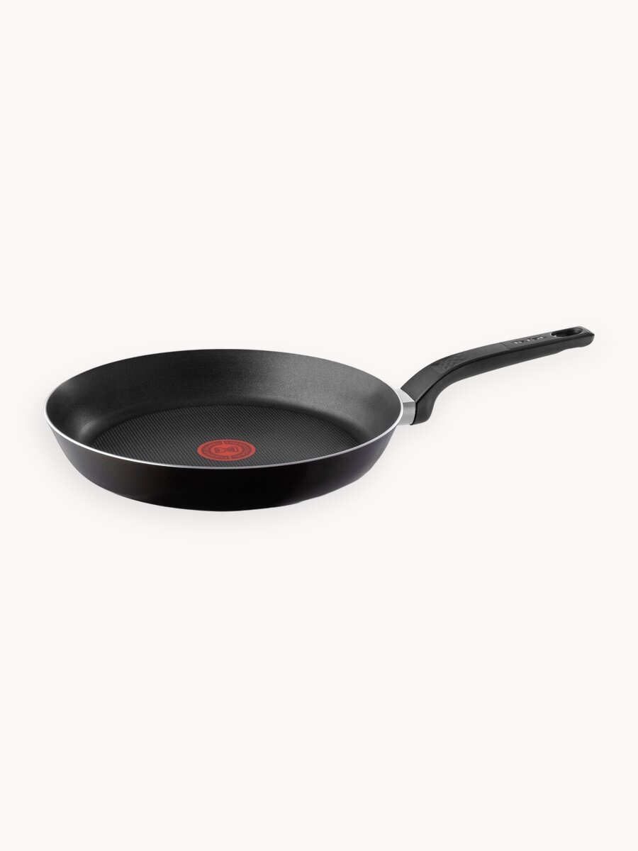 Сковорода Tefal Easy Plus, антипригарное покрытие, 22см, черная