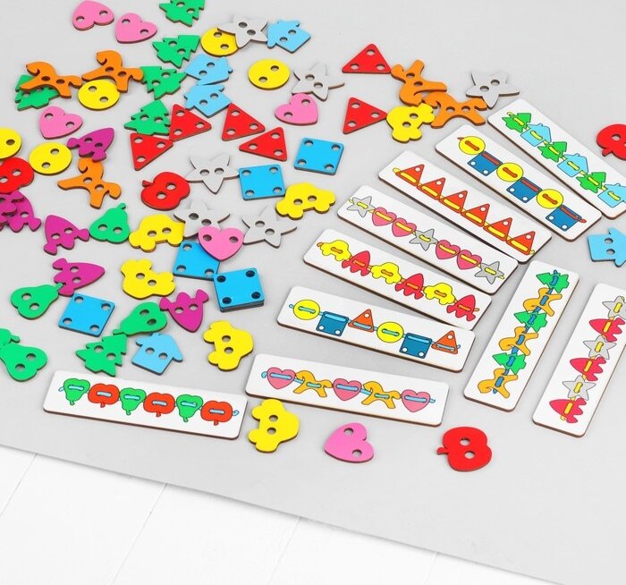 Шнуровальный набор Smile Decor, развивающая игрушка, 72 детали — фото 1