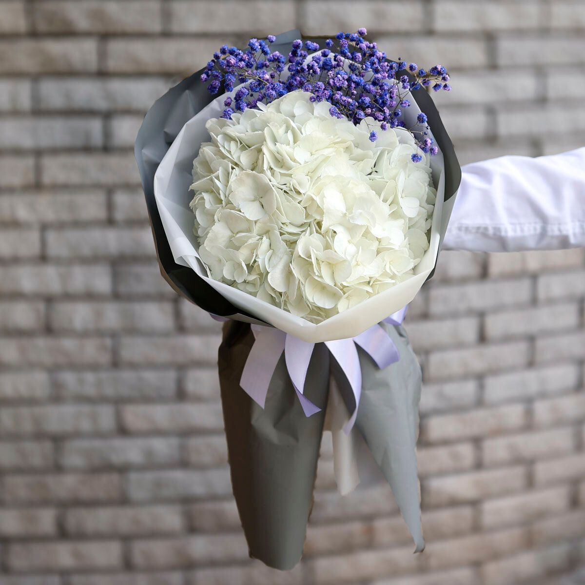 Букет Букет Маркет "Гортензия и Гипсофила" высота 45см белые цветы