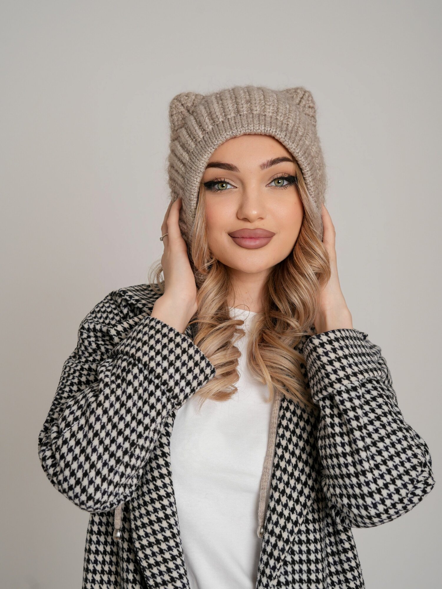 Шапка Leydi's Осень-зима 2026 для женщин, размер 52-58, бежевый — фото 1