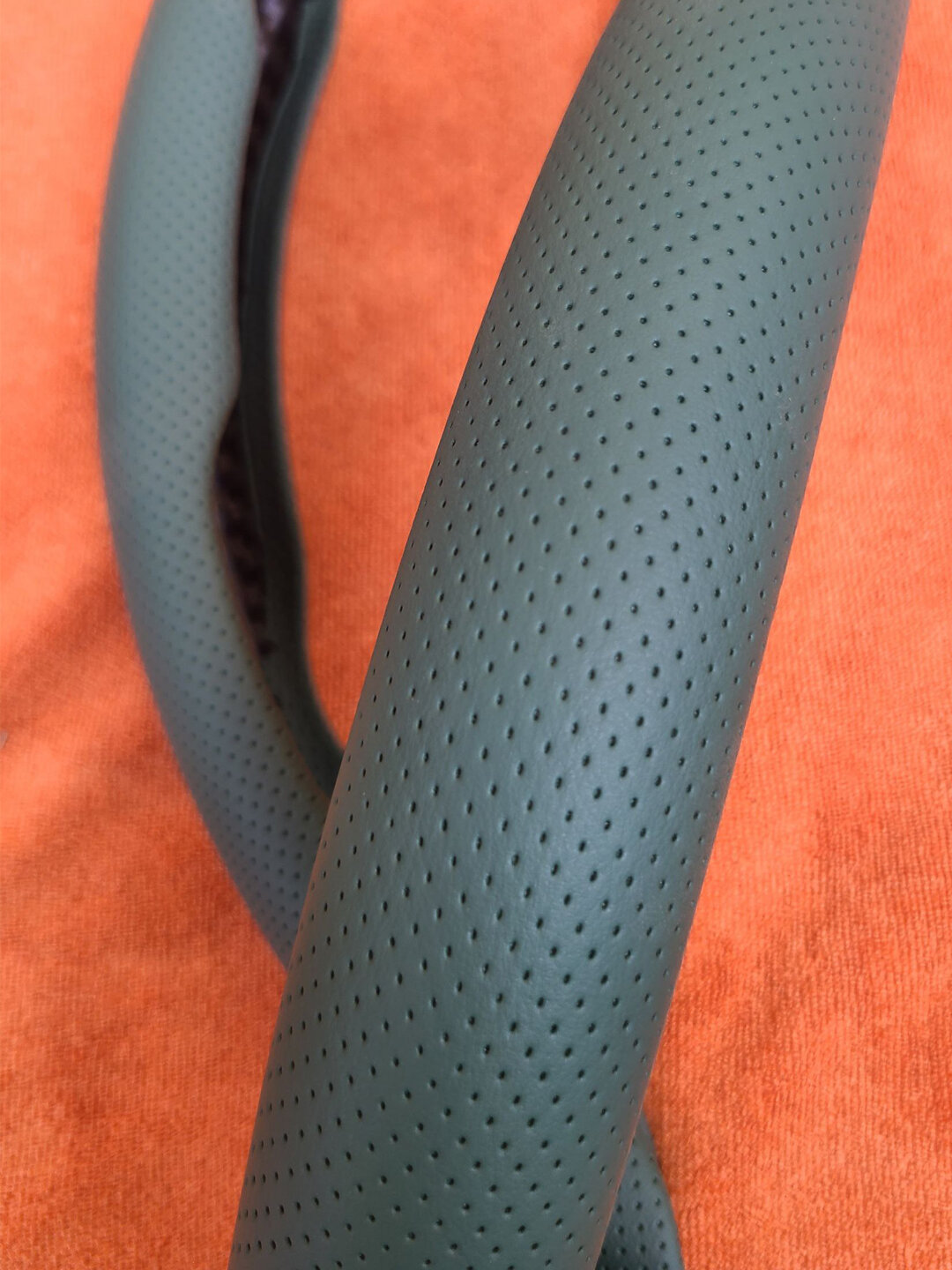 Чехол на руль автомобиля, материал алькантара, универсальный — фото 1