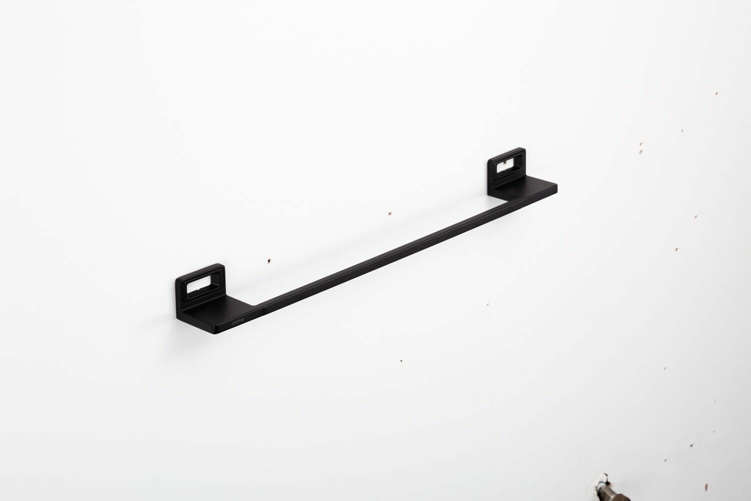 Полотенцедержатель Gappo G3EN08DA01XE-6TL черный