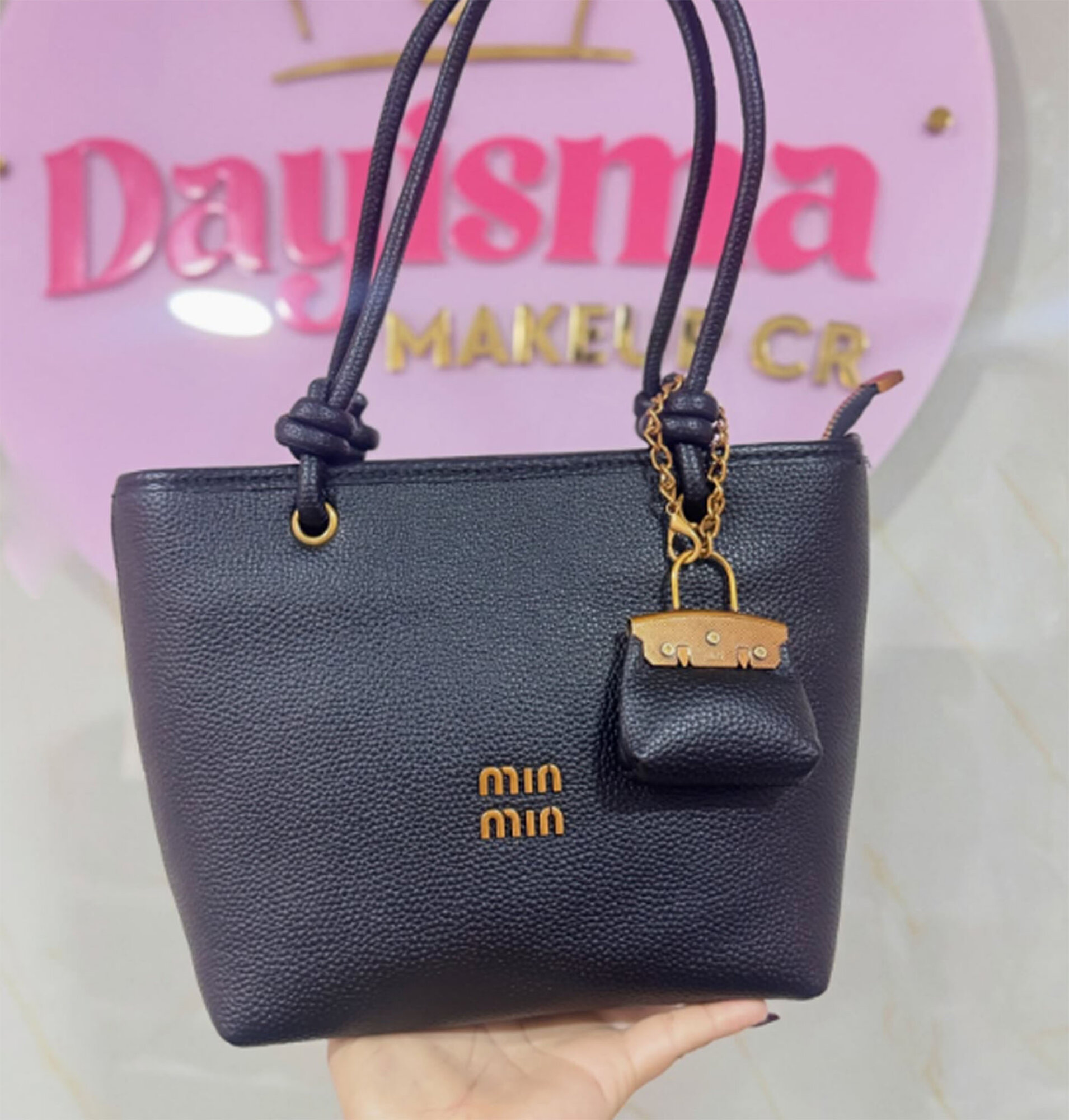 Сумка , фактура зернистая, бархатистая, чeрный — фото 1