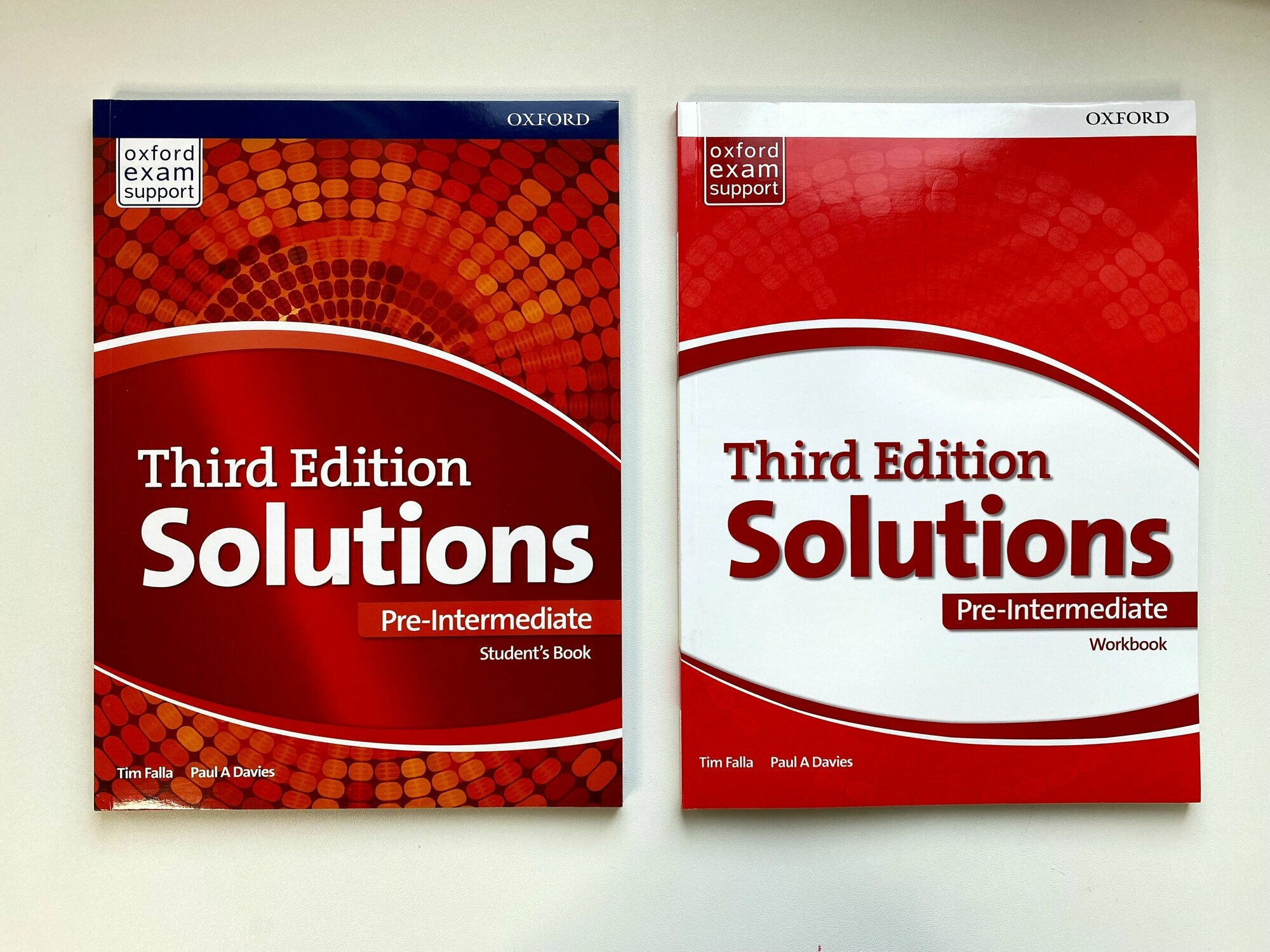 Solutions Pre intermediate Third Edition Комплект: Student's Book + Workbook