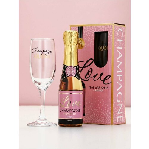 Подарочный набор LOVE гель для душа и бокал для шампанского Чистое Счастье 799₽