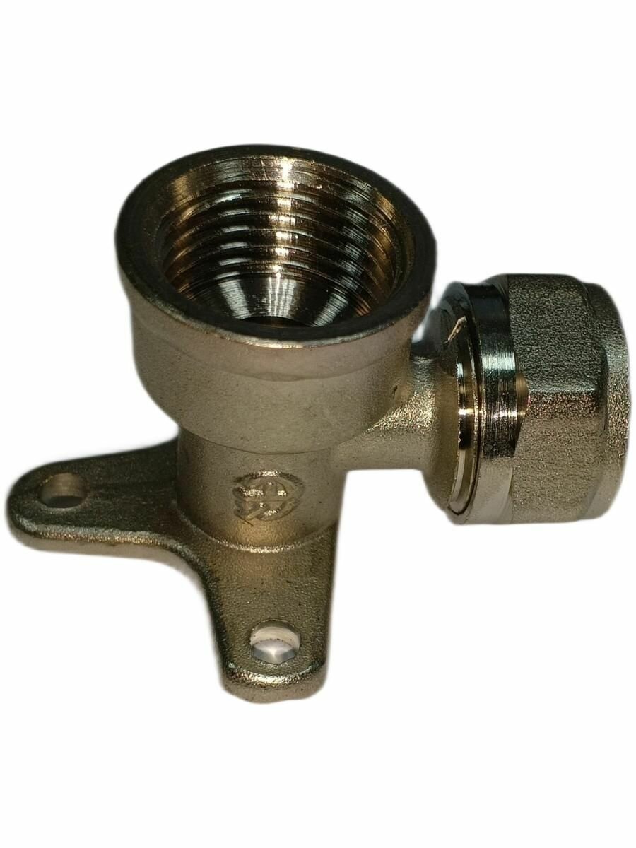 Водорозетка для м/п 16х1/2" вн р — фото 1