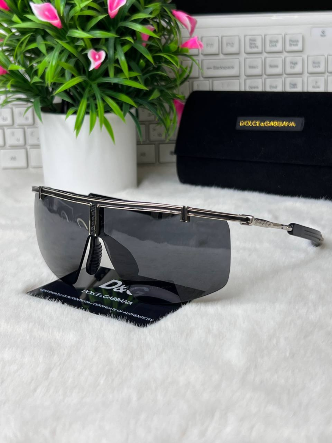 Солнцезащитные очки