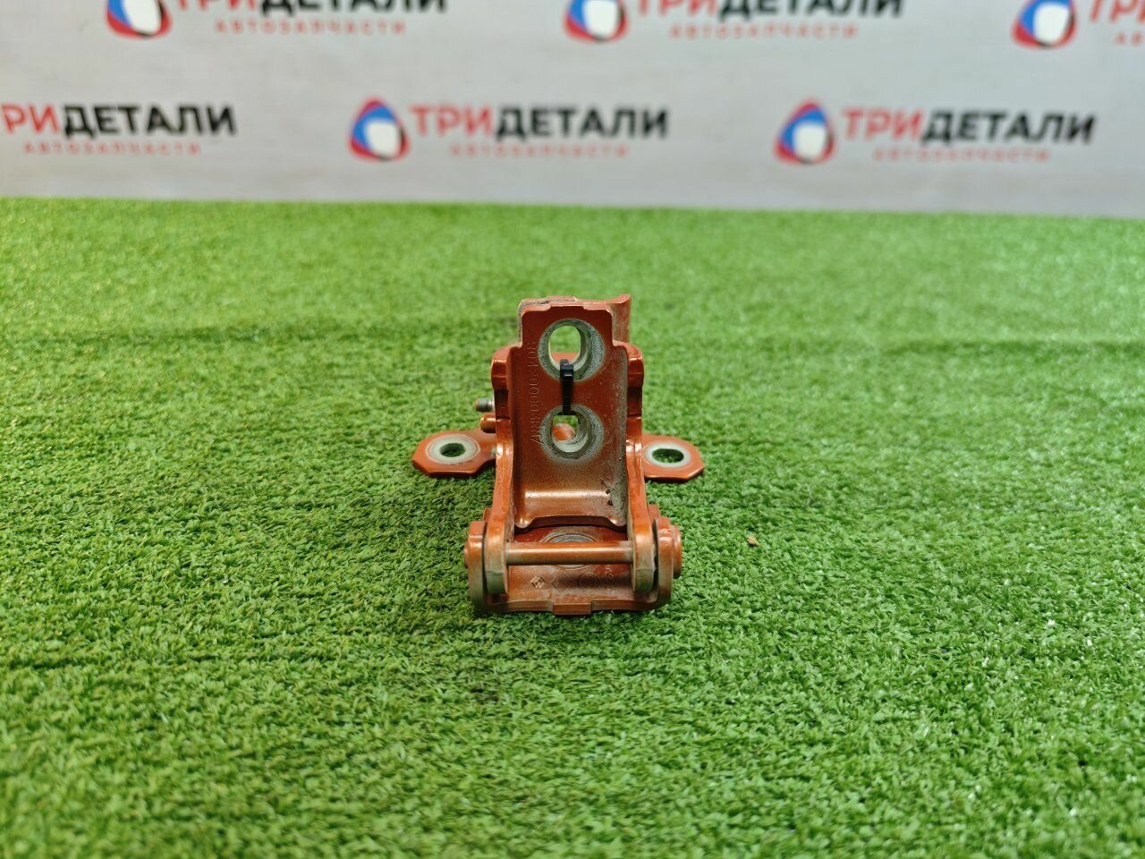 Петля двери Renault Kaptur 2.0 F4RE 2016 задн. прав. (б/у)