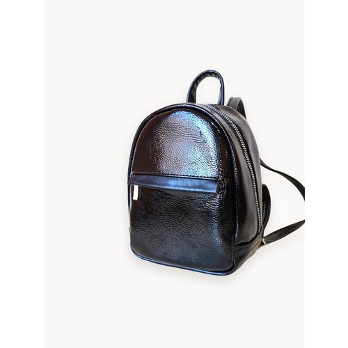 Женский городской рюкзак McKIR 21-138 экокожа черный лаковый молния под металл (мини-размер)