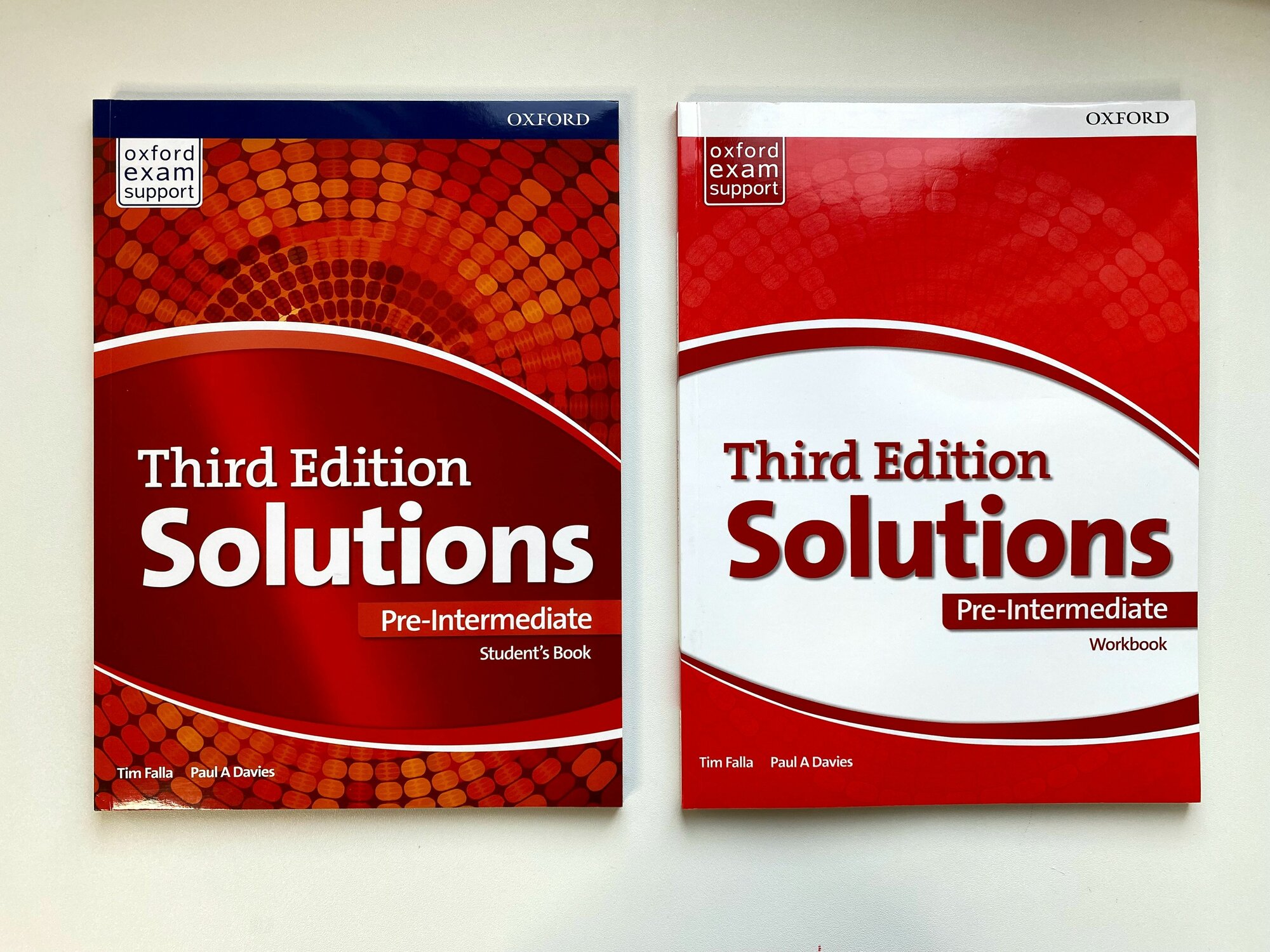 Solutions Pre intermediate Third Edition Комплект: Student's Book + Workbook