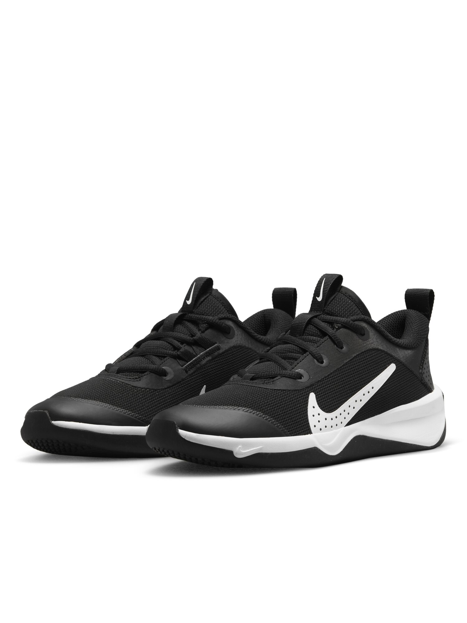 Кроссовки NIKE Omni Multi-Court, размер 6.5Y US, черный/белый — фото 1