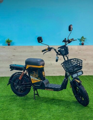 Изображение товара Электроскутер Wenbox U3 Pro 240W, 60V/30AH железо-фосфатный аккумулятор (LiFePo4)