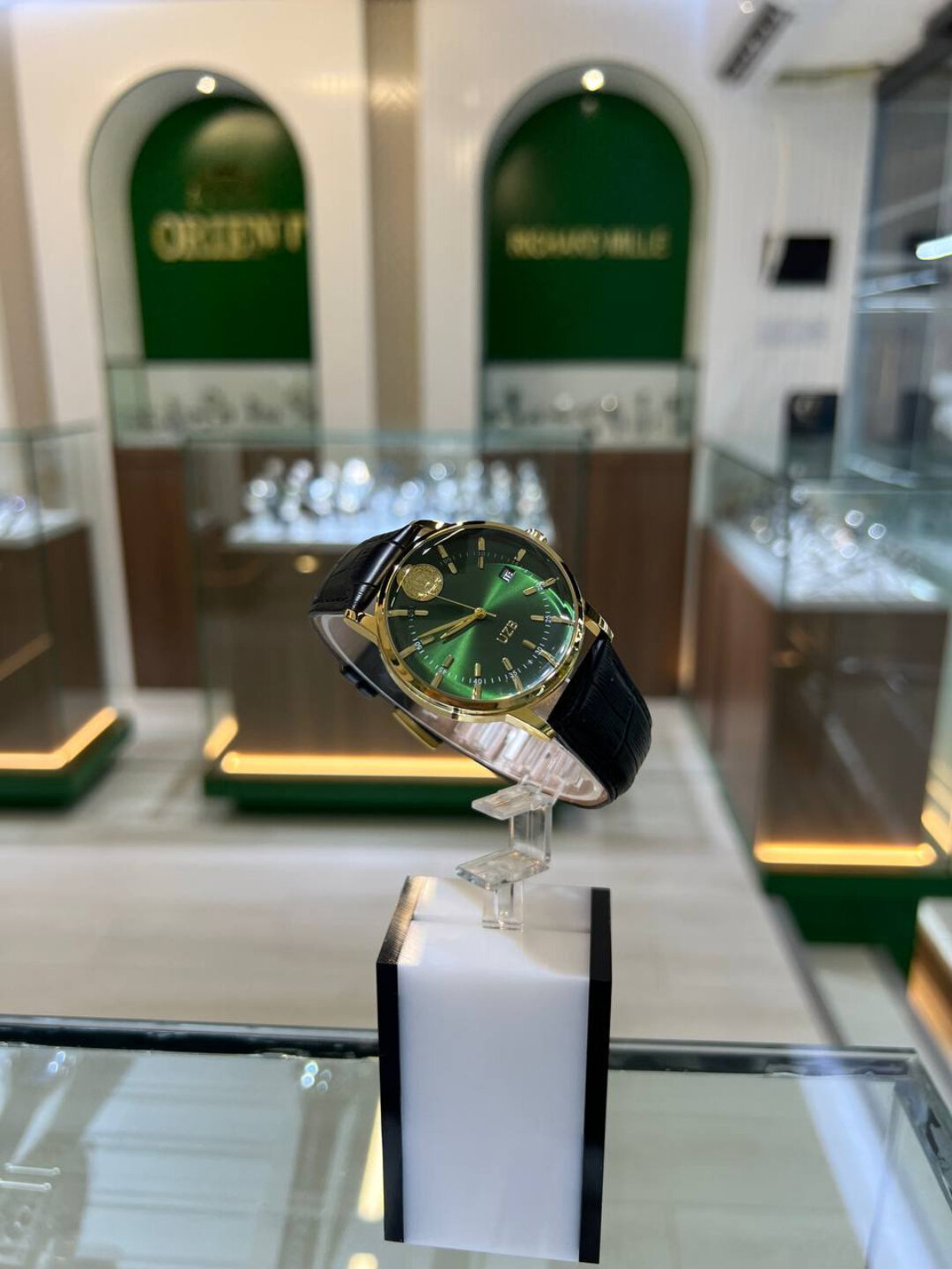 Наручные часы