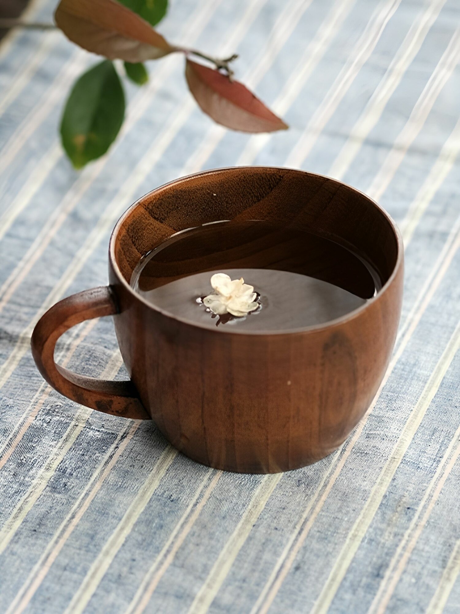 Чашка деревянная для чая и кофе 200 мл — фото 1