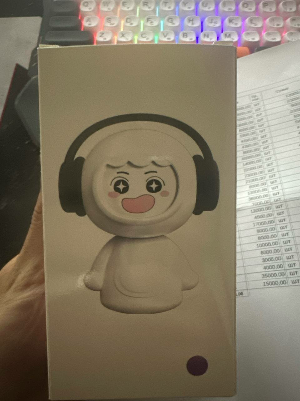 Крючок настенный самоклеящийся барби белый — фото 1