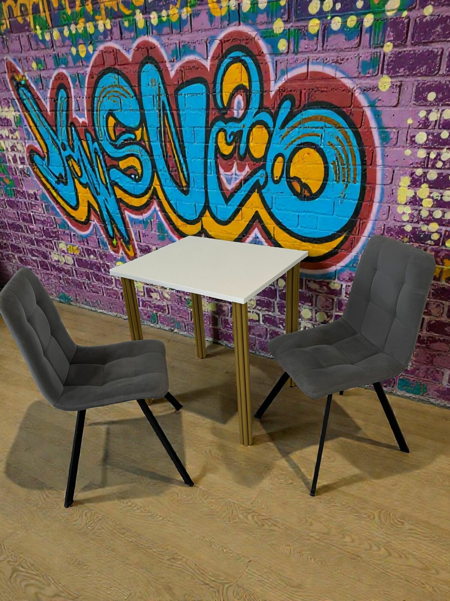 Дизайнерский стол обеденный/ цвет столешницы Белый, 70*60 см. Ножки золото.