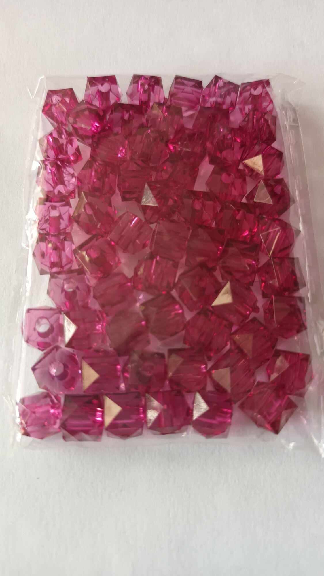 фото Бусины акриловые граненый квадрат 20 грамм (60+/-1) штук