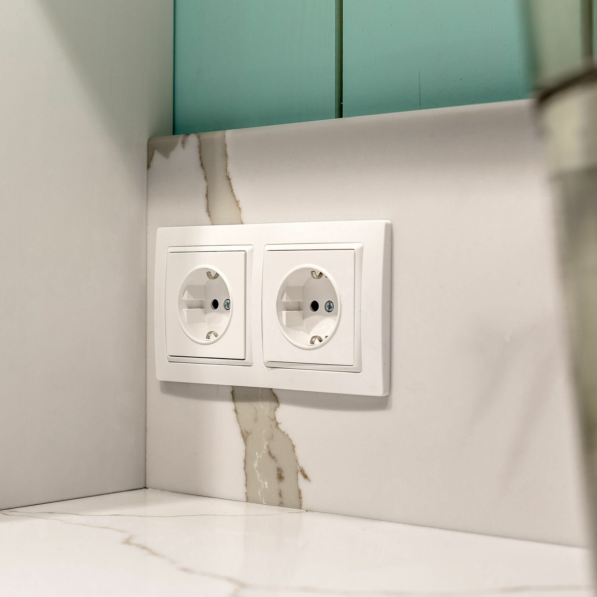 Рамка на 2 поста Werkel Snabb basic (Белый) — фото 1