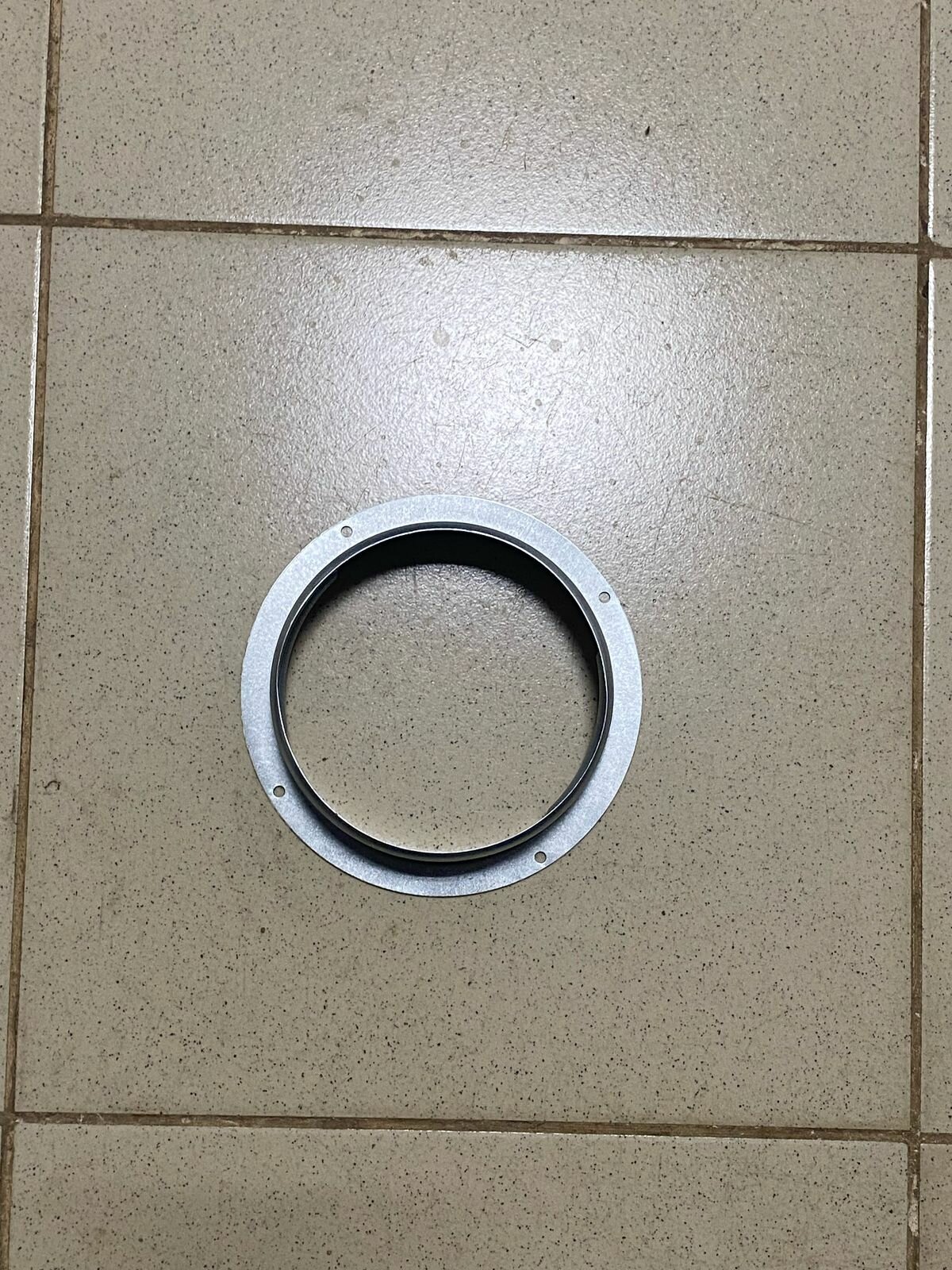 Фланец для решетки , диаметр 125мм Хром — фото 1