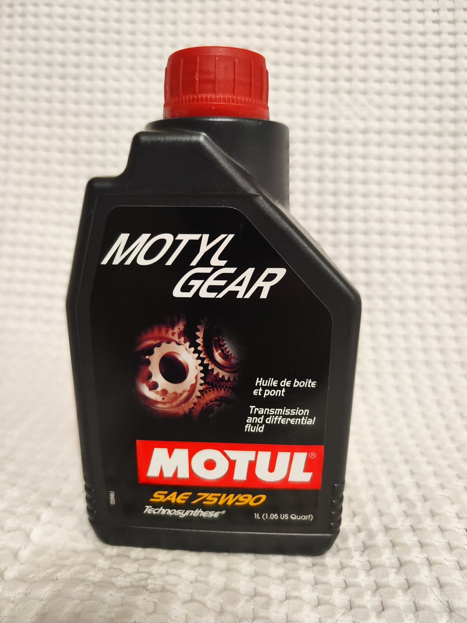 Трансмиссионное масло Motul MotylGear 75W-90 полусинтетическое 1 л