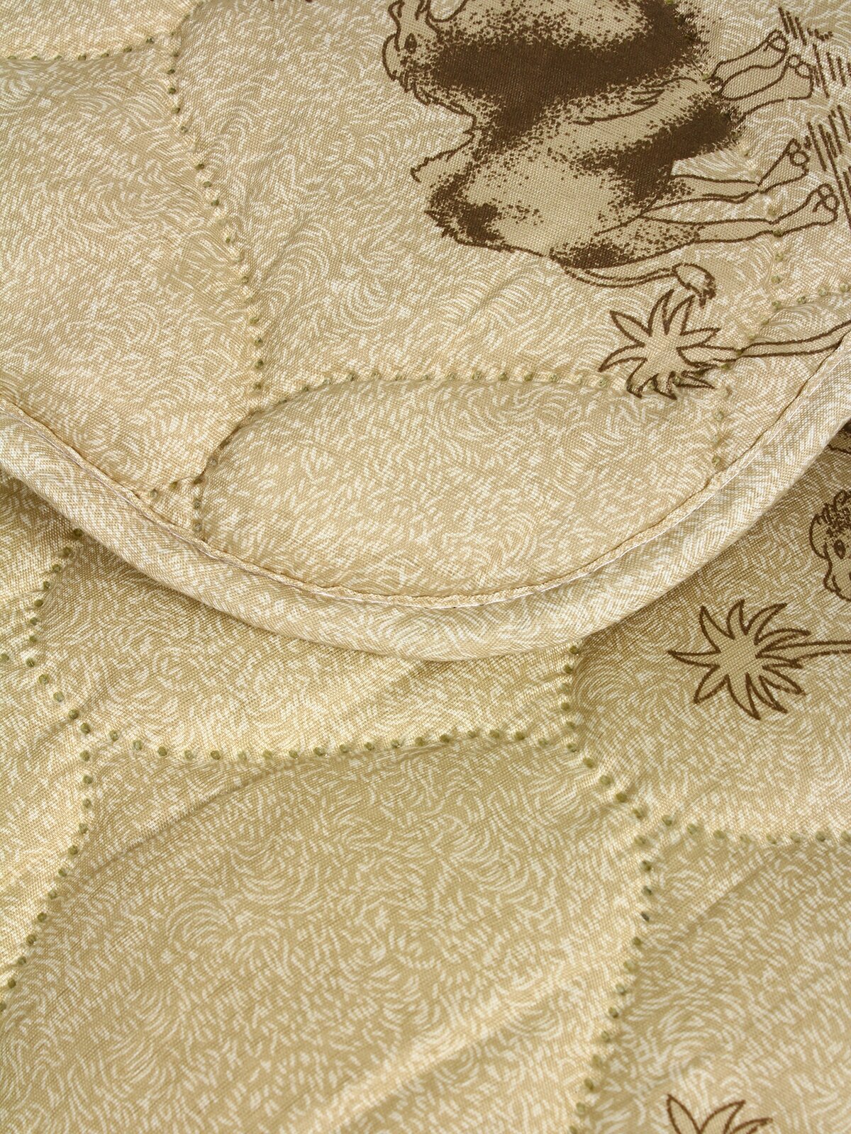 Одеяло "Верблюжья шерсть" полновесное, 1,5 спальное, в полиэстере, плотность 300 г/м2 - фотография № 8