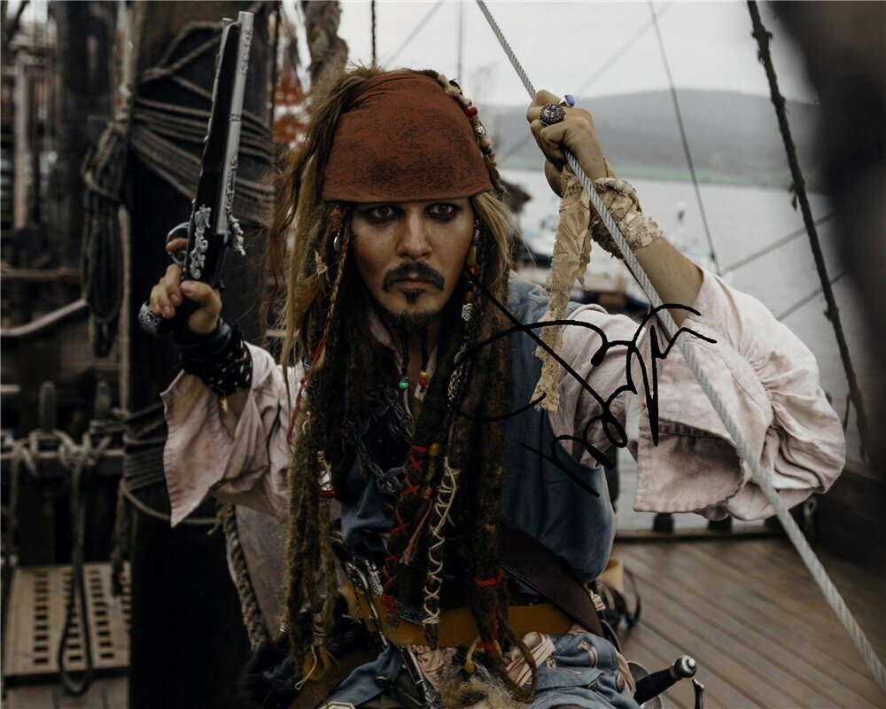 Автограф Джонни Депп Пираты Карибского моря - Автограф Johnny Depp Pirates Of Caribbean - Фото с автографом, Подписанная фотография, Автограф знаменитости, Подарок, Автограмма, Размер 20х25 см