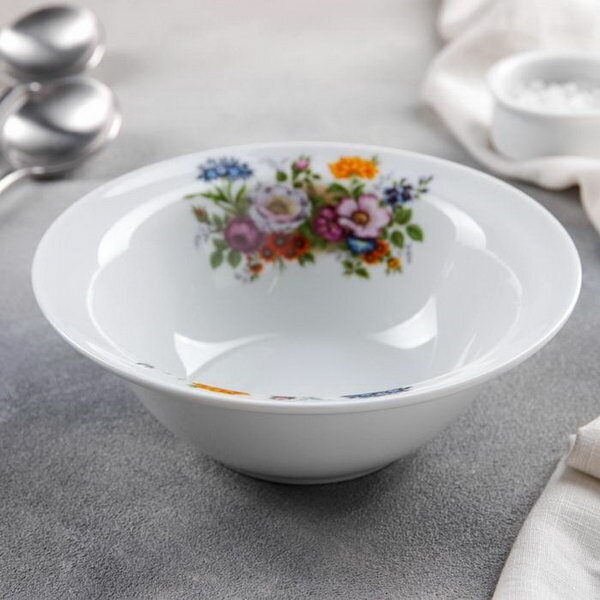 Тарелка фарфоровая "Букет цветов", 550 мл, d=17 см