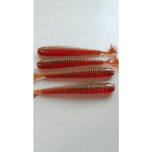 Мягкая силиконовая приманка Свинг (Ribbed Worm) 102мм,6шт Моторное масло (Motor Oil Red Flake).