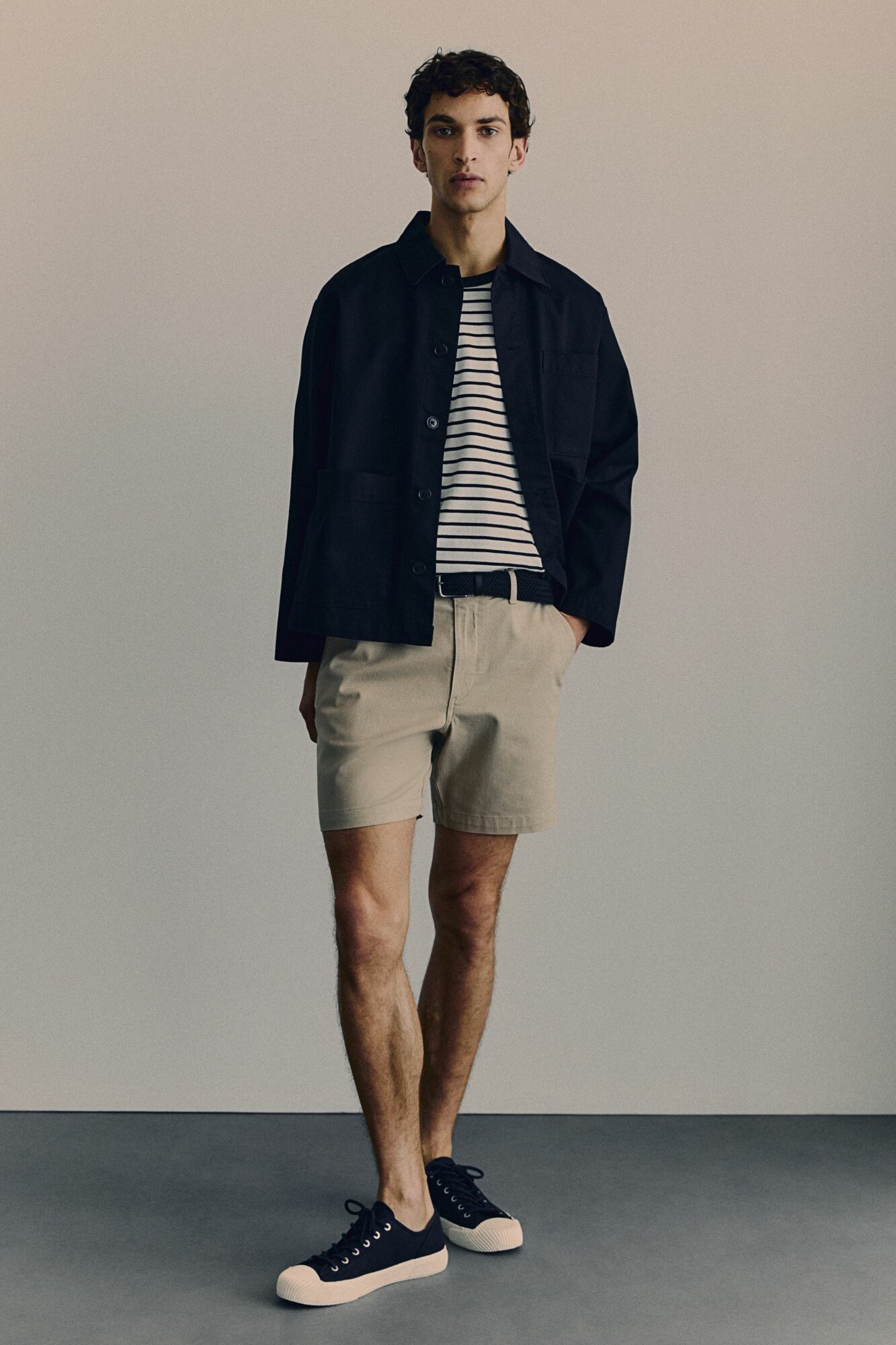 Шорты H&M, размер 36, бежевый
