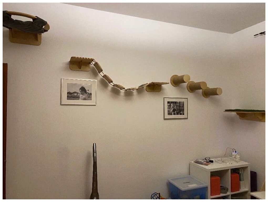 Игровой комплекс для кошки настенный Hunnkatt "Дудергофские высоты" с гамаком, лежанкой, когтеточкой столбиком, мостиком - фотография № 16