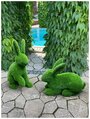 Садовая фигура топиари Кролик (лежит) из искусственного газона h-70см