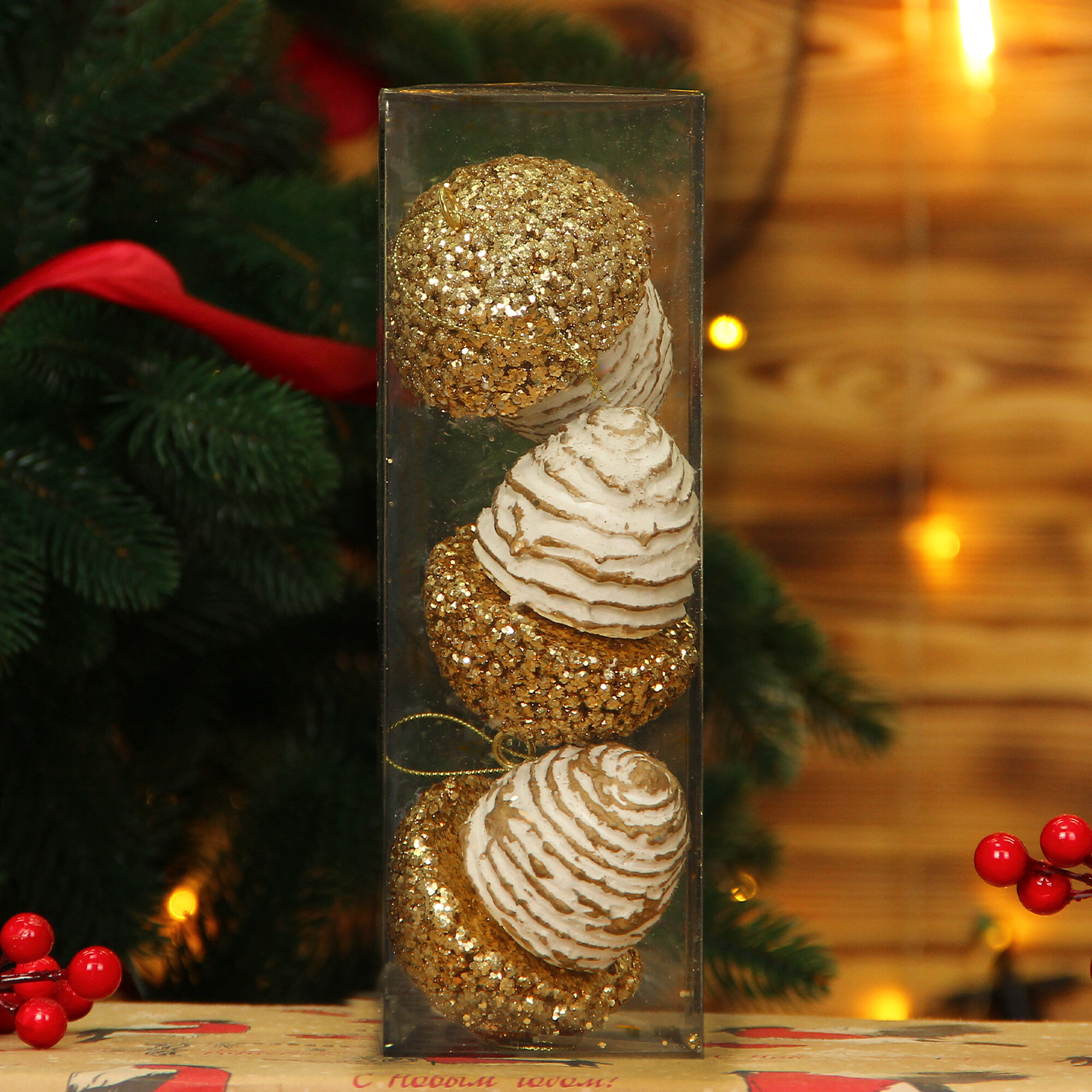 Новогоднее украшение на елку "Желудь" набор 9 см, 3 шт, золотой