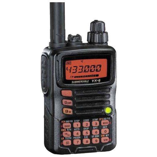 фото Рация Yaesu VX-6R