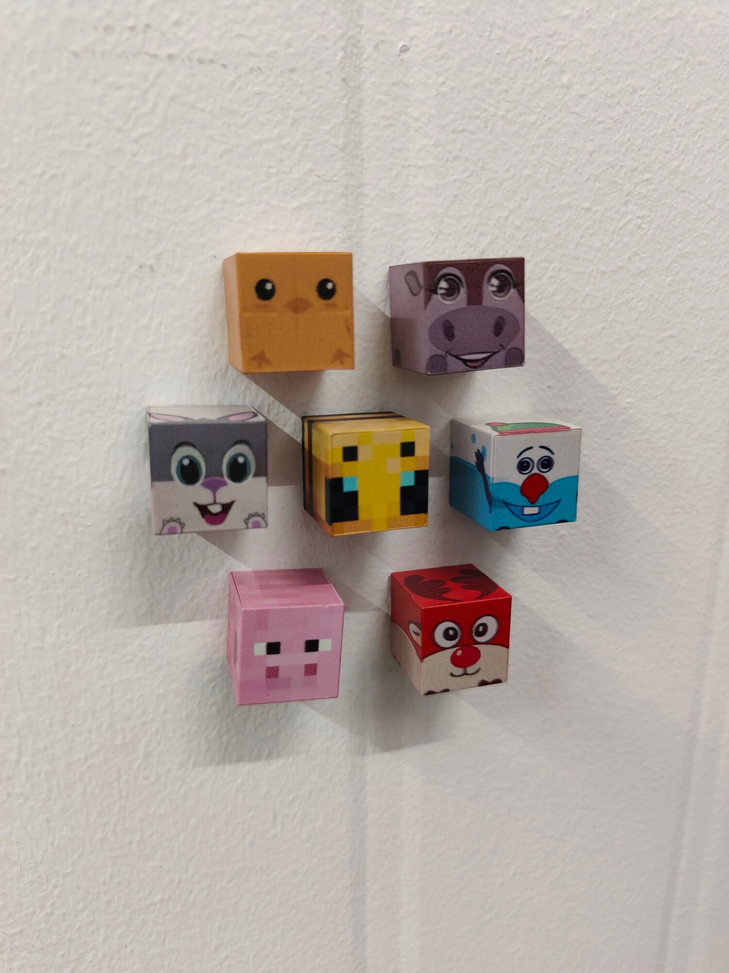 Набор магнитных кубиков для Minecraft с цыпленком, овцой, коровой, пчелой, свиньей, оленем, снеговиком, 7 штук