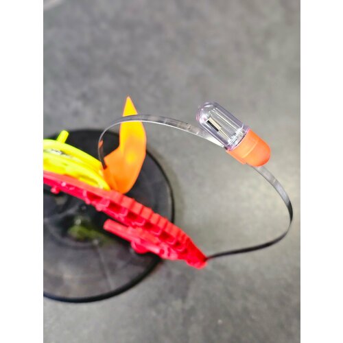 Сигнализатор поклевки электронный светодиодный на жерлицу моргает зеленым и красным при поклевке 1шт+2 комплекта батарей