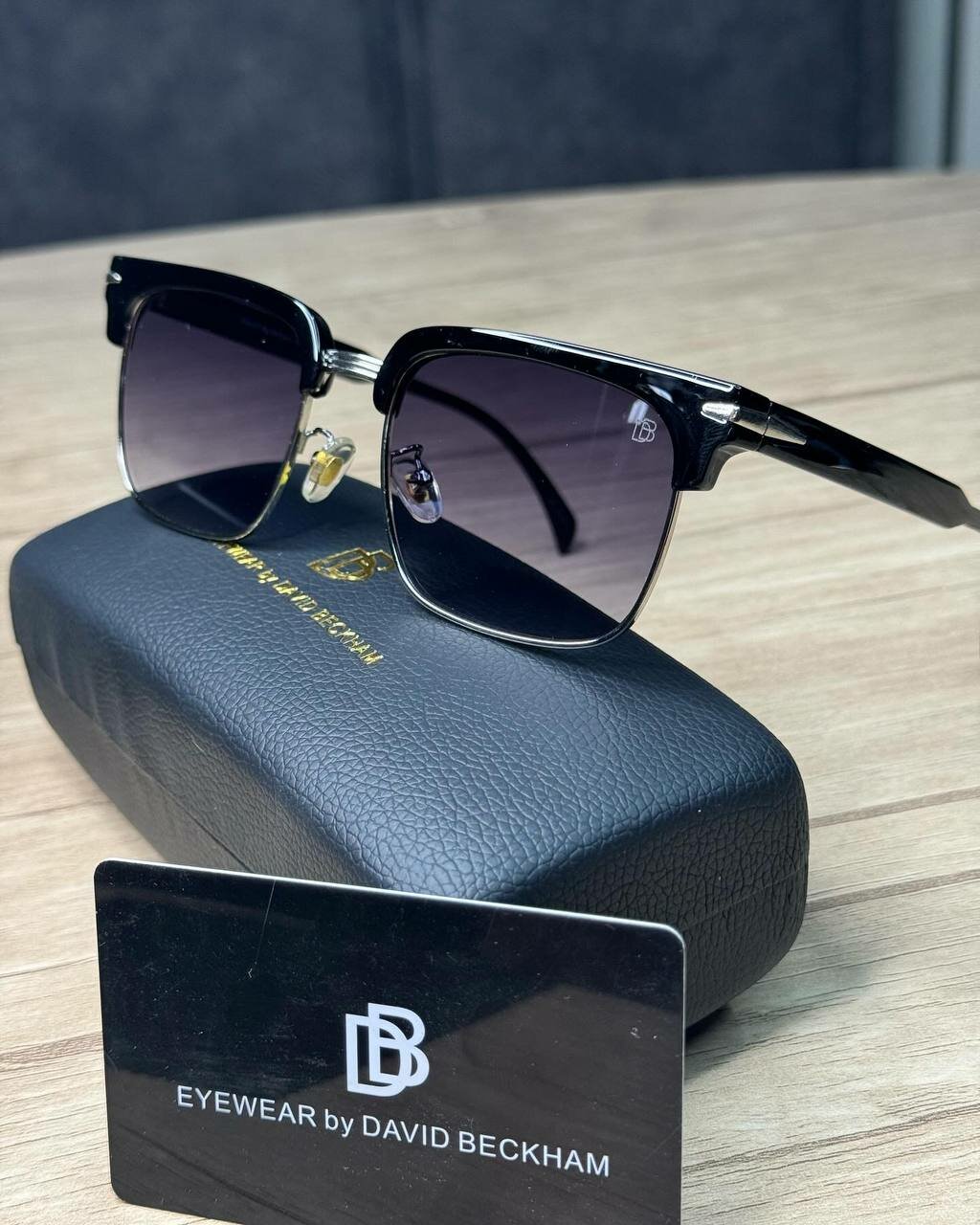 Солнцезащитные очки