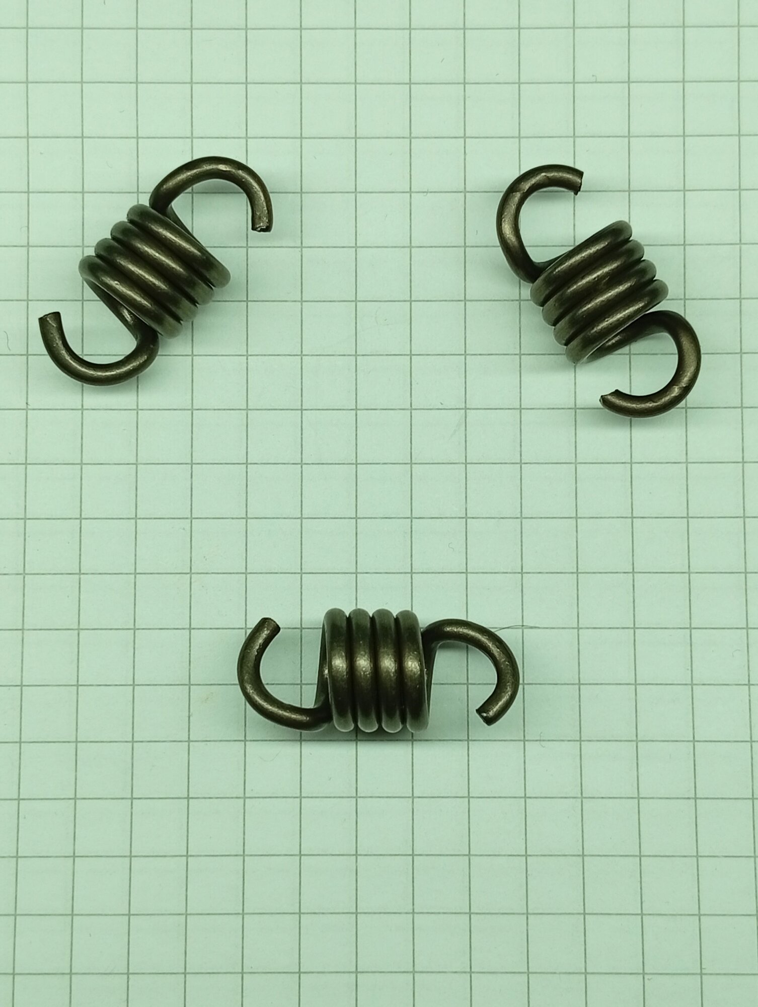 Пружина сцепления 10,5мм х 24мм х 4,5 витков / 3шт / Бензорез CHAMPION CP400 / 3330502060