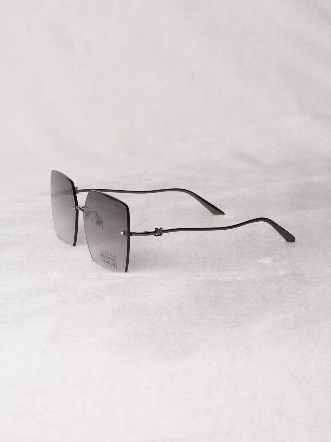 Солнцезащитные очки , черный — фото 1