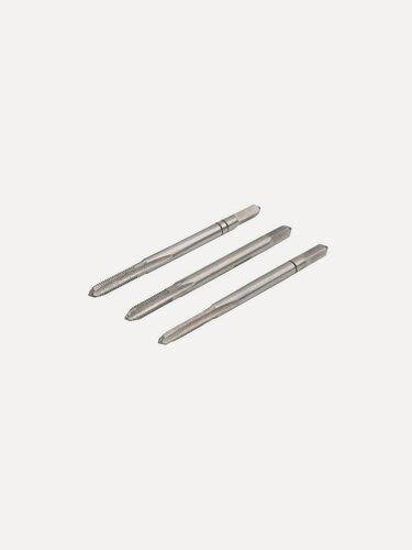 Изображение товара Набор метчиков NORGAU Industrial M 2,6 из HSS-G (W6% Mo5%), по стали, чугуну и цветным металлам, 3 предмета.