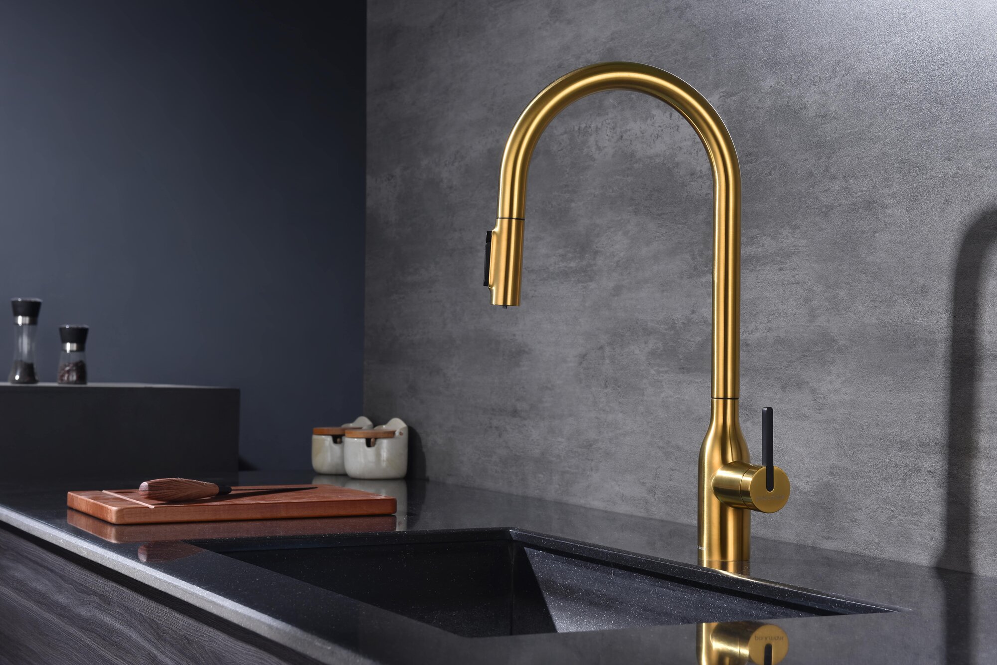 Смеситель Paulmark UNIVERSAL Un213880-BG брашированное золото с подключением к фильтру — фото 1