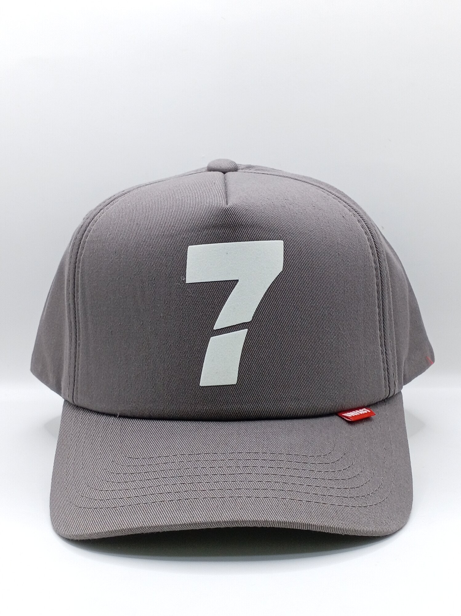 Кепка WHITE для мужчин