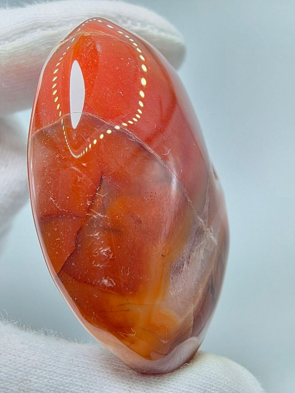 Сердолик с жеодой 63 мм, 107 г. — фото 1