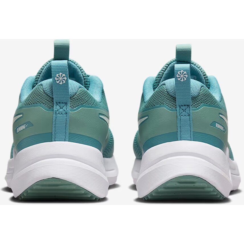 Кроссовки NIKE Cosmic Runner, размер 5.5Y US, белый, бирюзовый — фото 1