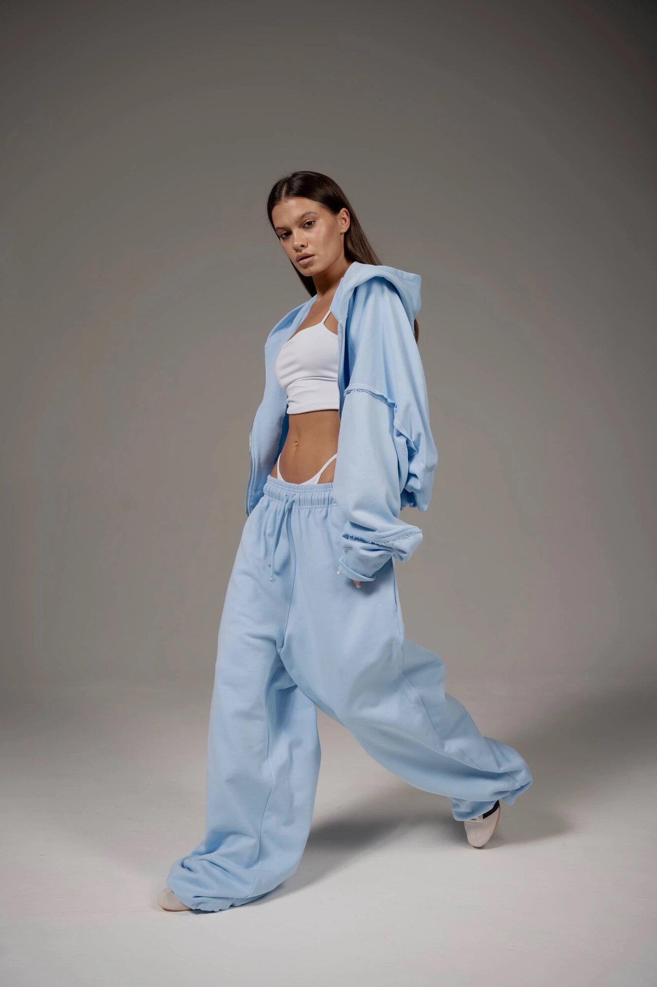 Брюки спортивные