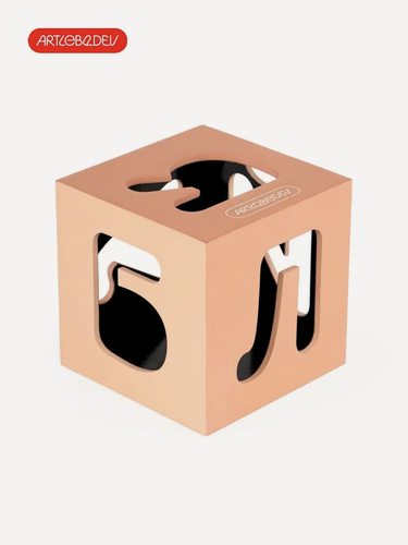 Изображение товара Подставка для канцелярии Студия Артемия Лебедева "Кубикус", дерево, песочная, 88×88 мм