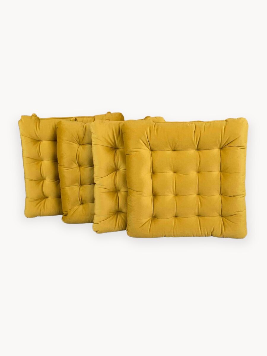 К-кт (4 шт) подушек 38х38х5 с имитац. 16 пуговиц, бархат желтый