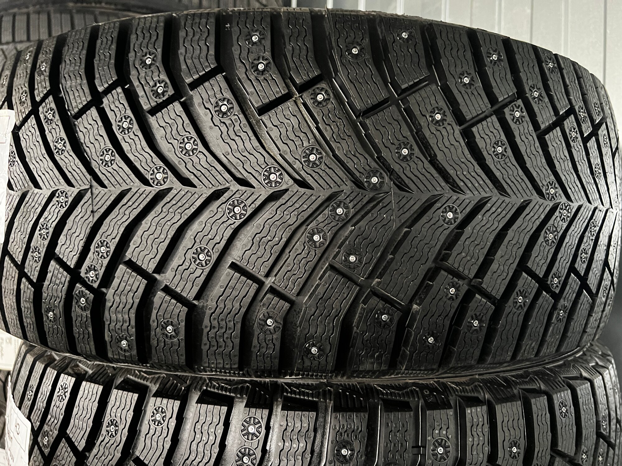 Michelin X-Ice North 4 SUV 245/50 R19 105H