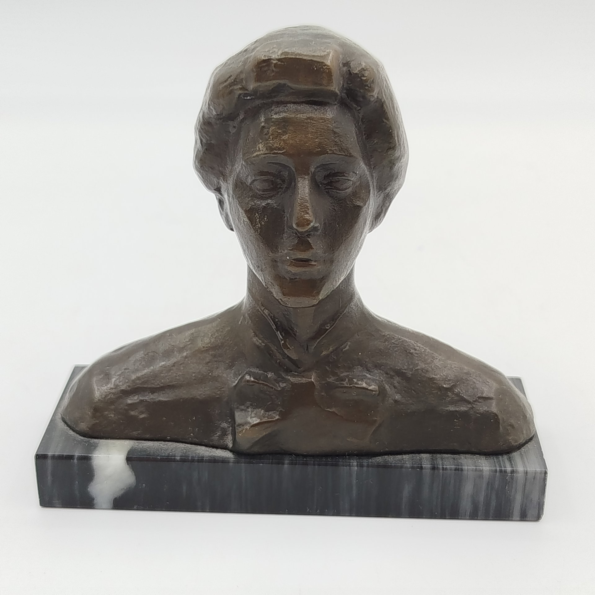 Бюст А. Блока, скульптор А. А. Бичуков, металл, камень, СССР, 1970-1990 гг.